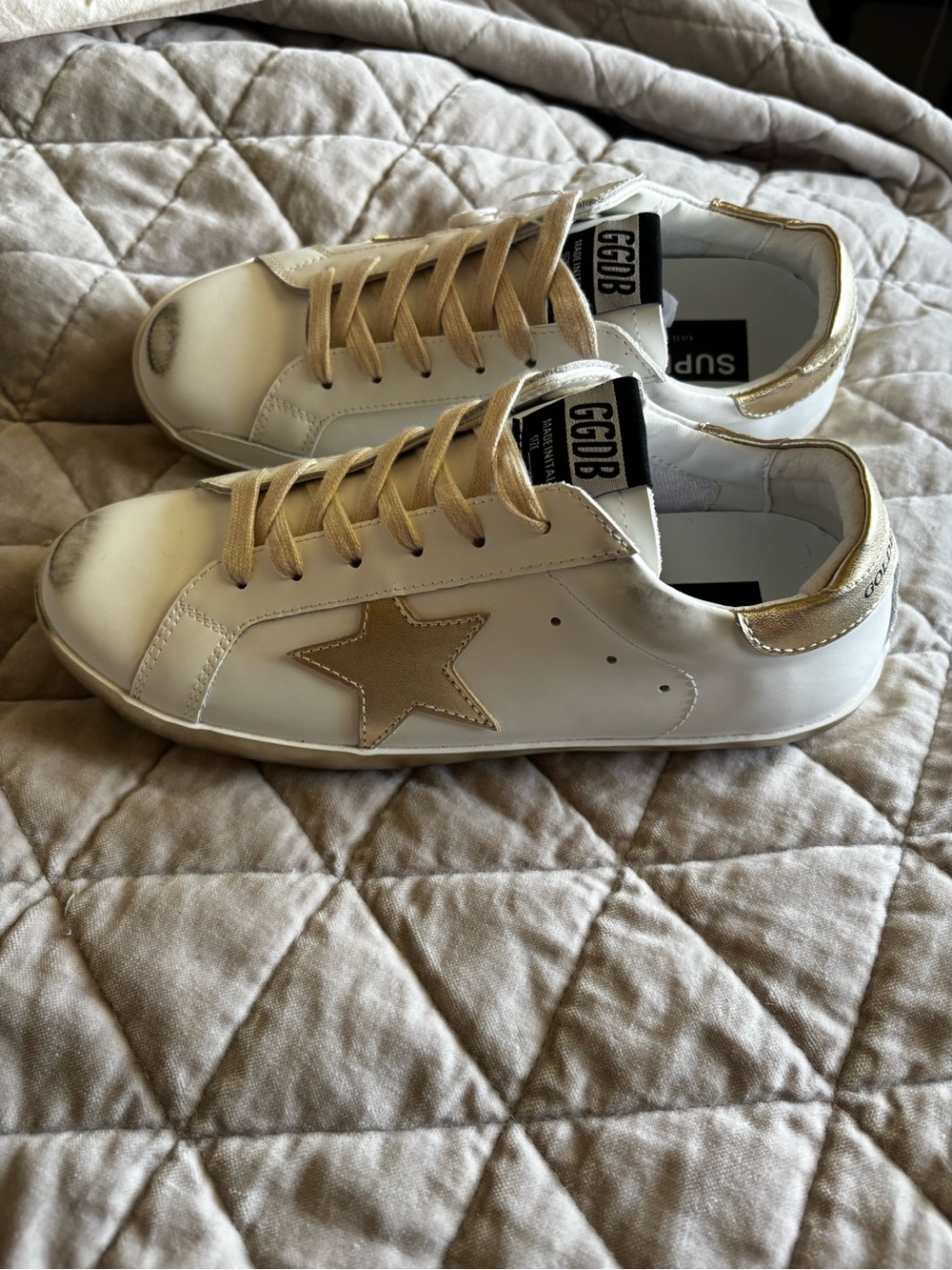 Authentic Golden Goose Super-Star Sneakers White/Gold Size 39 – Tag Attached - Picture 4 of 6